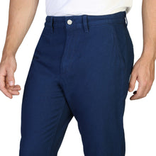 Lade das Bild in den Galerie-Viewer, Calvin Klein - J30J311529