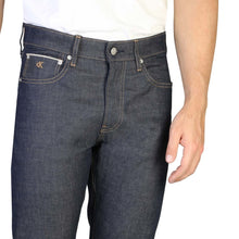 Lade das Bild in den Galerie-Viewer, Calvin Klein - J30J314379