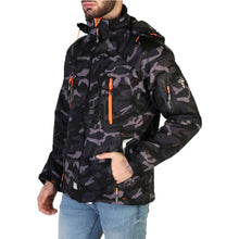 Lade das Bild in den Galerie-Viewer, Geographical Norway - Techno-camo_man