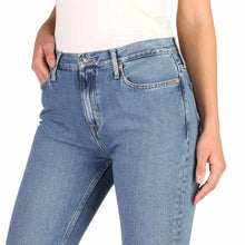 Lade das Bild in den Galerie-Viewer, Calvin Klein - J20J205454