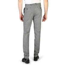 Lade das Bild in den Galerie-Viewer, Tommy Hilfiger - MW0MW08474