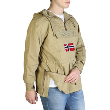 Lade das Bild in den Galerie-Viewer, Geographical Norway - Chomer_man