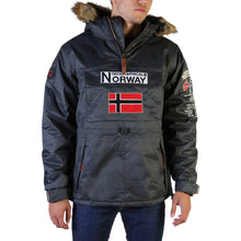 Lade das Bild in den Galerie-Viewer, Geographical Norway - Barman_man