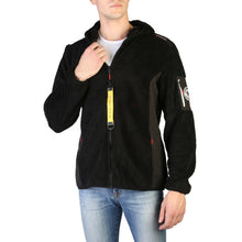 Lade das Bild in den Galerie-Viewer, Geographical Norway - Tufour_man