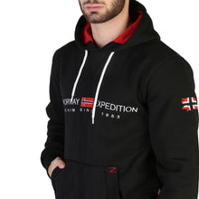 Lade das Bild in den Galerie-Viewer, Geographical Norway - Gondo_man