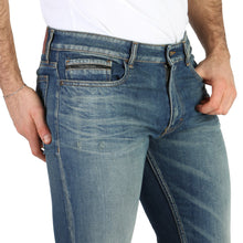 Lade das Bild in den Galerie-Viewer, Calvin Klein - J30J301312