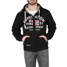 Lade das Bild in den Galerie-Viewer, Geographical Norway - Flag_man