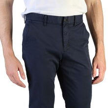 Lade das Bild in den Galerie-Viewer, Calvin Klein - J30J305278