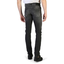 Lade das Bild in den Galerie-Viewer, Calvin Klein - J30J305762