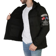 Lade das Bild in den Galerie-Viewer, Geographical Norway - Target-zip_man