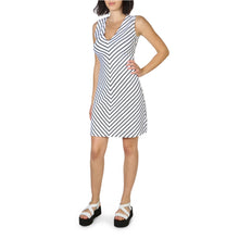 Lade das Bild in den Galerie-Viewer, Armani Jeans - 3Y5A92_5JYAZ
