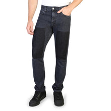 Lade das Bild in den Galerie-Viewer, Calvin Klein - J30J308232
