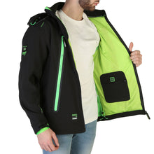 Lade das Bild in den Galerie-Viewer, Geographical Norway - Tarzan_man
