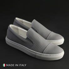 Lade das Bild in den Galerie-Viewer, Made in Italia - LAMBERTO
