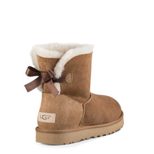 Lade das Bild in den Galerie-Viewer, UGG - MINI-BAILEY- BOW-II_1016501
