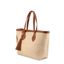 Lade das Bild in den Galerie-Viewer, Trussardi - MAIN-LOGO_75B01065
