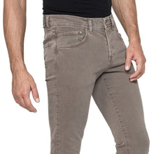 Lade das Bild in den Galerie-Viewer, Carrera Jeans - 717_8302S
