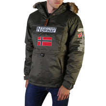 Lade das Bild in den Galerie-Viewer, Geographical Norway - Barman_man
