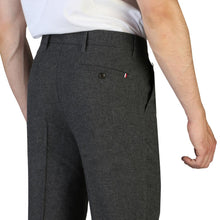 Lade das Bild in den Galerie-Viewer, Tommy Hilfiger - MW0MW08475
